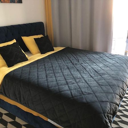 Apartment Варшава Экстерьер фото